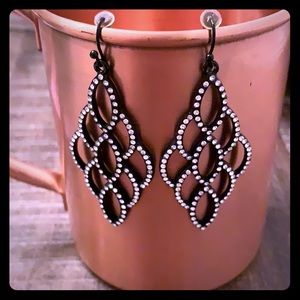 🖤🖤🖤Faux diamond and black earrings 🖤🖤🖤